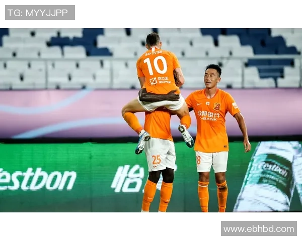 武汉羽毛球队以59分稳居邀请赛积分榜首位展现强劲实力